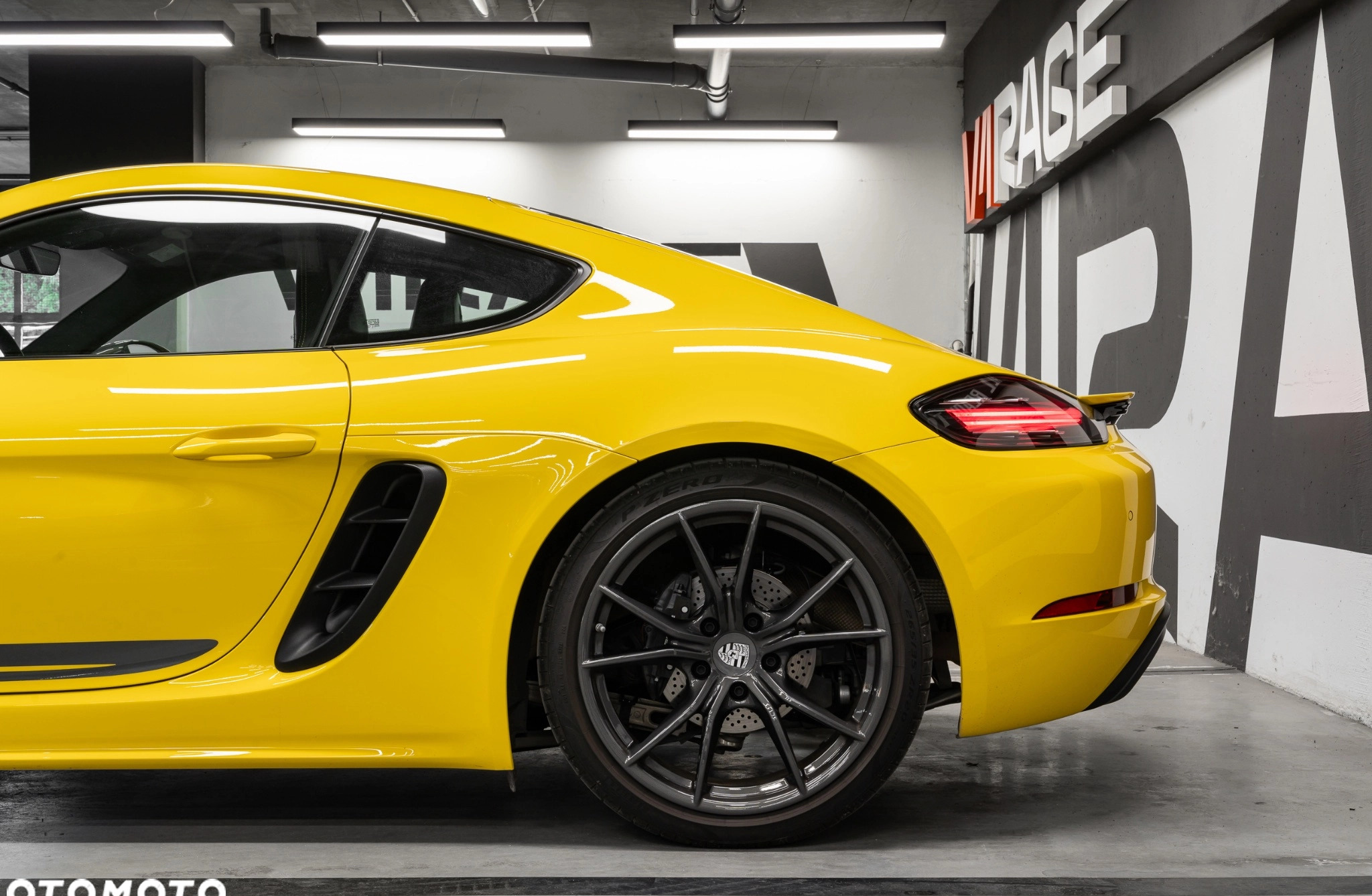 Porsche 718 Cayman cena 429900 przebieg: 13550, rok produkcji 2023 z Kraków małe 742
